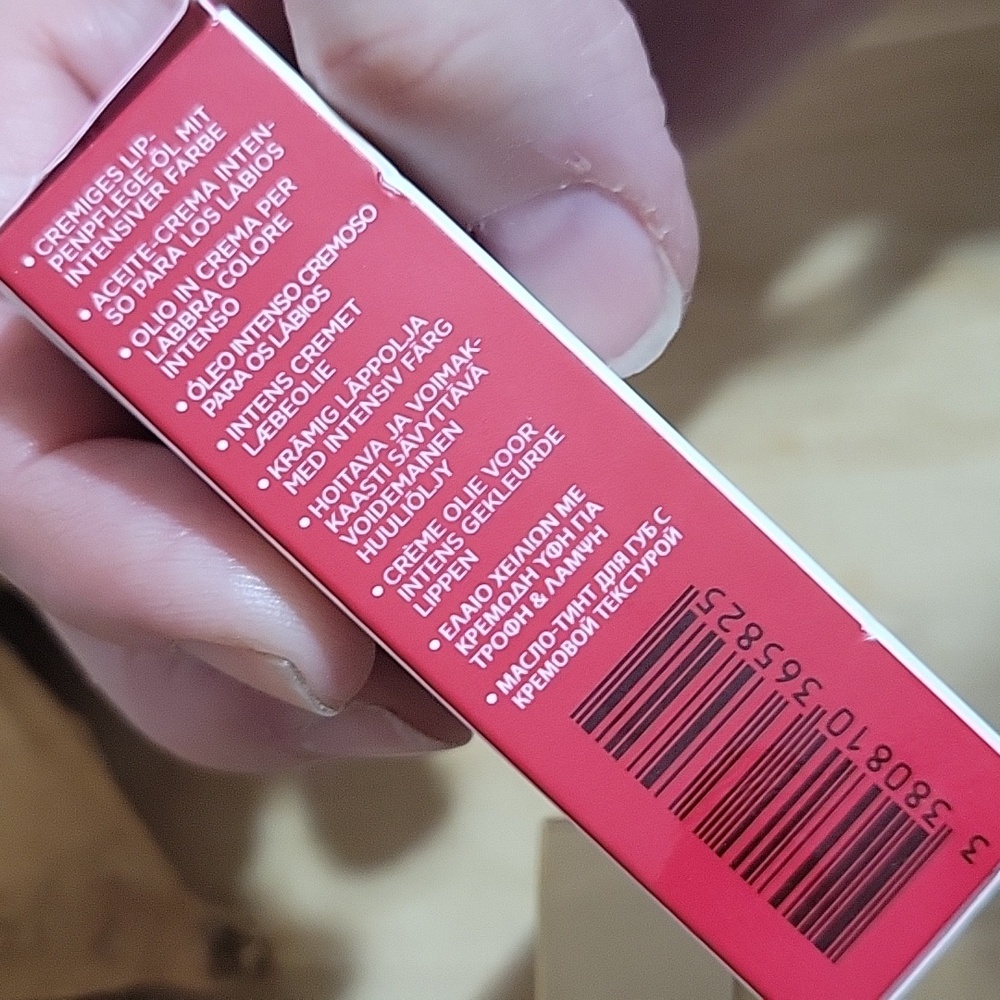 Clarins Lip Comfort Oil Intense - Picture 5 of 5